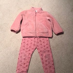 UniQlo long sleeve fleece and long pant Minnie set